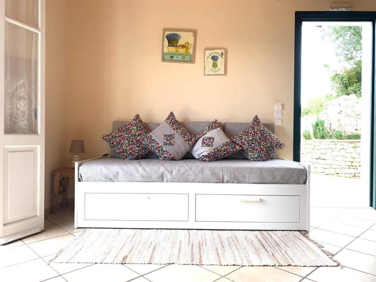 Euktimeno Apartment วาธี ภายนอก รูปภาพ